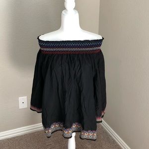 South Main off the shoulder top size XXL